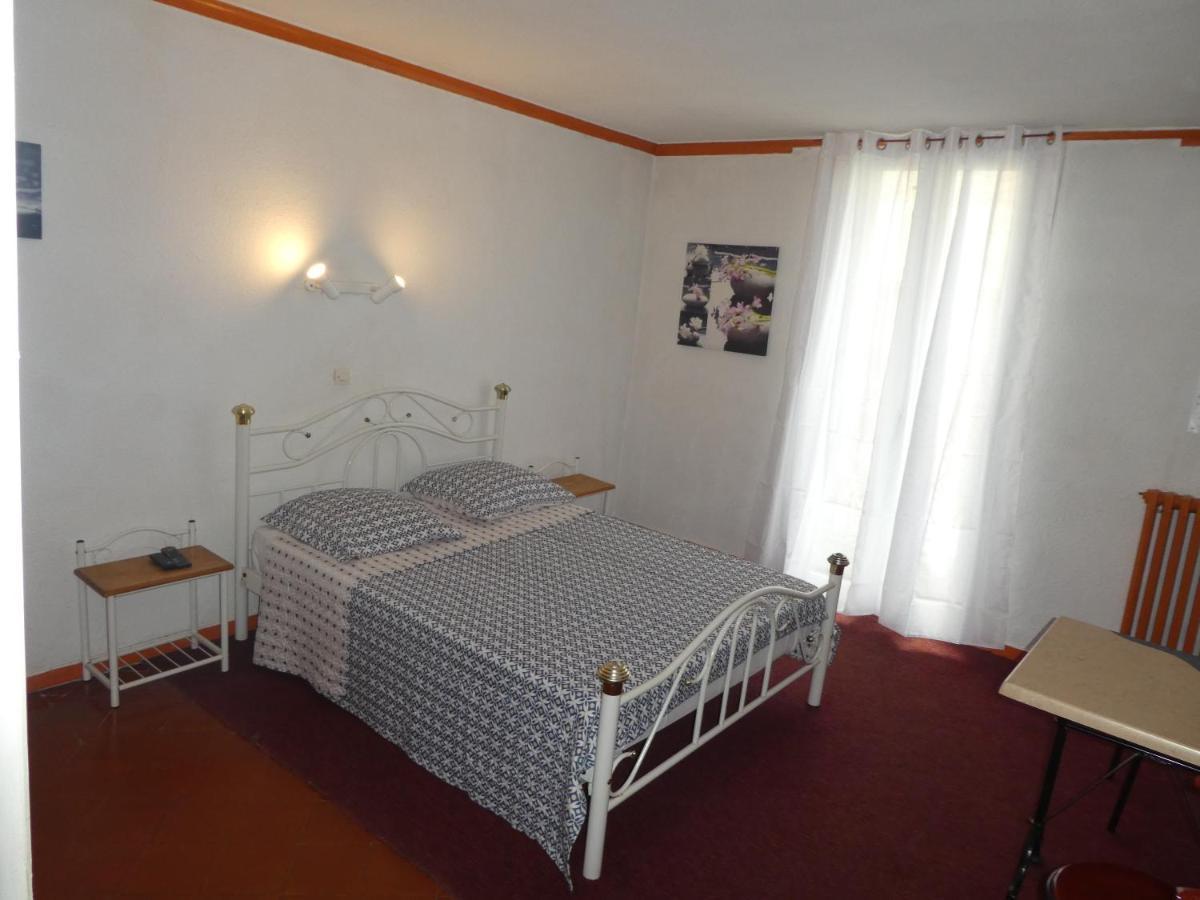 Etanit ! Etape Calme Et Parking Velo, Bicycle - Connection Tous A 1Mn Bus,Train Et Aeroport - Plein Centre De Beziers Pour Visiter,Manger - Chambres Climatisees, Spacieuses Amenagees Pour Singles, Couple, Et Ou Familles - Consigne Et Petit Dej En Plu Bagian luar foto